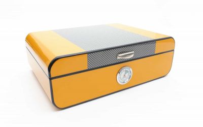 SCATOLA HUMIDOR PORTASIGARI UMIDIFICATORE SAVINELLI FIBRA DI CARBONIO GIALLO LACCATO S61195L